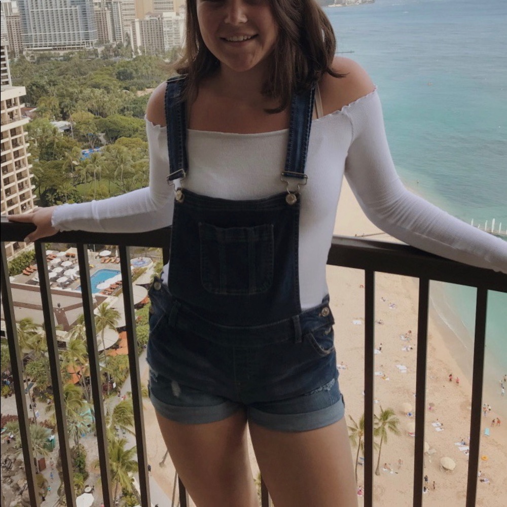 FOREVER 21 MEDIUM WASH DENIM OVERALLS
